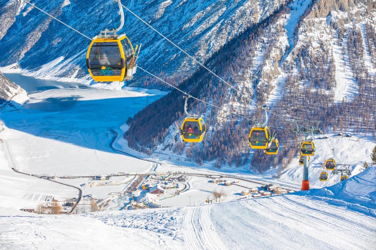 Martina Ski In - Ski Out Mt 50 - Happy Rentals Livigno Ngoại thất bức ảnh